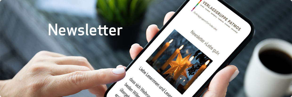 zum Anmeldeformular der Newsletter Frau liest einen Newsletter der Verlagsgruppe Patmos am Smartphone